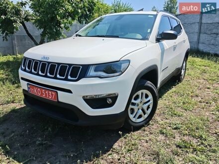 Белый Джип Компас, объемом двигателя 2.4 л и пробегом 62 тыс. км за 16100 $, фото 1 на Automoto.ua