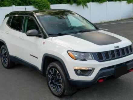 Белый Джип Компас, объемом двигателя 2.4 л и пробегом 38 тыс. км за 10600 $, фото 1 на Automoto.ua