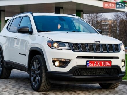 Белый Джип Компас, объемом двигателя 2.4 л и пробегом 48 тыс. км за 14900 $, фото 1 на Automoto.ua