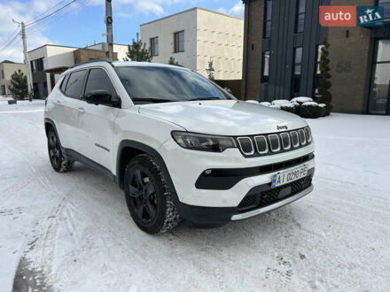Джип Компас 2021 в Киеве на Automoto.ua Белый Джип Компас, объемом двигателя 2.36 л и пробегом 62 тыс. км за 19200 $, фото 1 на Automoto.ua