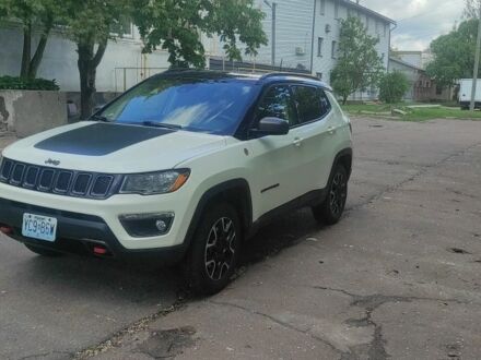 Джип Compass 2021 у Чернігові на Automoto.ua Білий Джип Compass, об'ємом двигуна 2.4 л та пробігом 145 тис. км за 18300 $, фото 1 на Automoto.ua