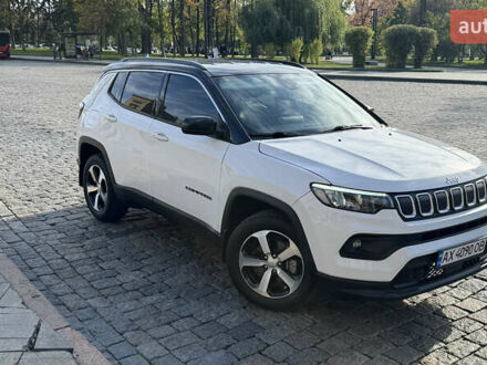 Белый Джип Компас, объемом двигателя 2.36 л и пробегом 34 тыс. км за 19500 $, фото 1 на Automoto.ua