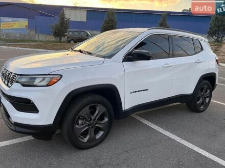 Білий Джип Compass, об'ємом двигуна 0 л та пробігом 37 тис. км за 19500 $, фото 1 на Automoto.ua