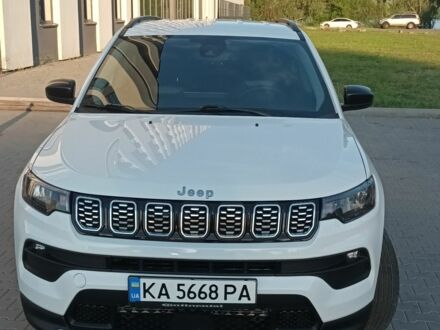 Джип Compass 2022 у Києві на Automoto.ua Білий Джип Compass, об'ємом двигуна 2.4 л та пробігом 60 тис. км за 18700 $, фото 1 на Automoto.ua