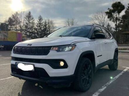 Білий Джип Compass, об'ємом двигуна 2.4 л та пробігом 70 тис. км за 9600 $, фото 1 на Automoto.ua