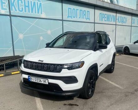 Белый Джип Компас, объемом двигателя 2.4 л и пробегом 82 тыс. км за 24500 $, фото 1 на Automoto.ua