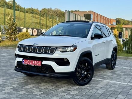 Белый Джип Компас, объемом двигателя 2.4 л и пробегом 21 тыс. км за 19700 $, фото 1 на Automoto.ua