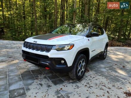 Белый Джип Компас, объемом двигателя 2.36 л и пробегом 44 тыс. км за 19500 $, фото 1 на Automoto.ua