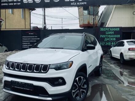 Білий Джип Compass, об'ємом двигуна 2 л та пробігом 26 тис. км за 17500 $, фото 1 на Automoto.ua