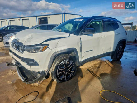 Белый Джип Компас, объемом двигателя 2 л и пробегом 75 тыс. км за 13000 $, фото 1 на Automoto.ua