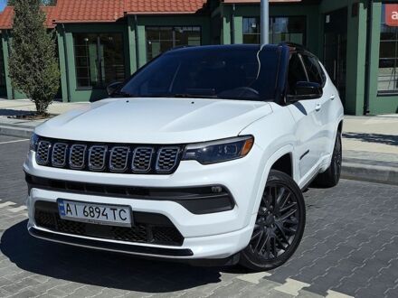 Білий Джип Compass, об'ємом двигуна 2 л та пробігом 41 тис. км за 21800 $, фото 1 на Automoto.ua