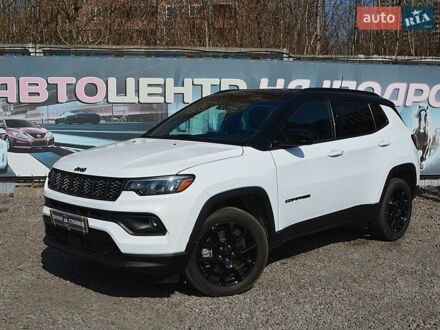 Білий Джип Compass, об'ємом двигуна 2 л та пробігом 17 тис. км за 22999 $, фото 1 на Automoto.ua