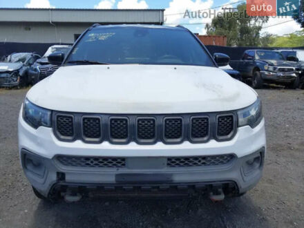 Білий Джип Compass, об'ємом двигуна 2 л та пробігом 55 тис. км за 12250 $, фото 1 на Automoto.ua