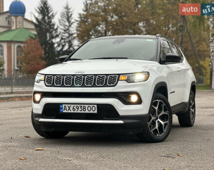 Белый Джип Компас, объемом двигателя 2 л и пробегом 19 тыс. км за 21700 $, фото 1 на Automoto.ua