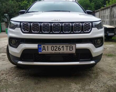 Білий Джип Compass, об'ємом двигуна 2 л та пробігом 5 тис. км за 25000 $, фото 1 на Automoto.ua