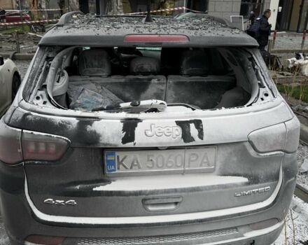 Черный Джип Компас, объемом двигателя 2.4 л и пробегом 117 тыс. км за 5000 $, фото 3 на Automoto.ua