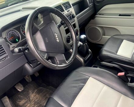 Чорний Джип Compass, об'ємом двигуна 2 л та пробігом 210 тис. км за 4900 $, фото 9 на Automoto.ua