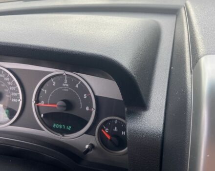 Джип Compass 2007 у Харкові на Automoto.ua Чорний Джип Compass, об'ємом двигуна 2 л та пробігом 210 тис. км за 4700 $, фото 3 на Automoto.ua