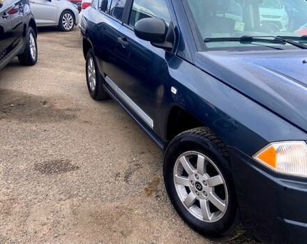 Чорний Джип Compass, об'ємом двигуна 2 л та пробігом 210 тис. км за 4900 $, фото 3 на Automoto.ua