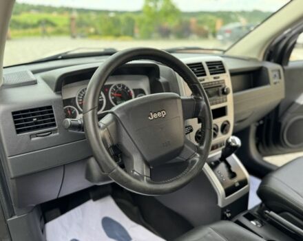 Черный Джип Компас, объемом двигателя 2.4 л и пробегом 225 тыс. км за 7350 $, фото 4 на Automoto.ua
