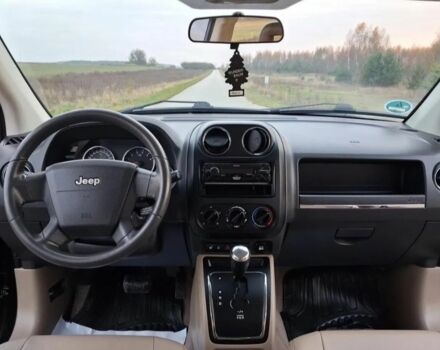 Чорний Джип Compass, об'ємом двигуна 2.4 л та пробігом 166 тис. км за 3200 $, фото 10 на Automoto.ua