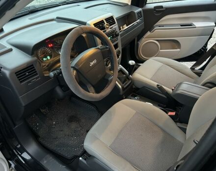 Черный Джип Компас, объемом двигателя 2.4 л и пробегом 219 тыс. км за 3550 $, фото 8 на Automoto.ua