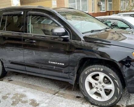Черный Джип Компас, объемом двигателя 2.36 л и пробегом 311 тыс. км за 9670 $, фото 3 на Automoto.ua