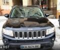Черный Джип Компас, объемом двигателя 2.4 л и пробегом 320 тыс. км за 8600 $, фото 1 на Automoto.ua