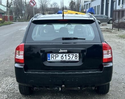 Черный Джип Компас, объемом двигателя 2.4 л и пробегом 219 тыс. км за 3550 $, фото 3 на Automoto.ua