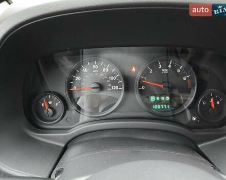 Черный Джип Компас, объемом двигателя 2.36 л и пробегом 195 тыс. км за 13000 $, фото 1 на Automoto.ua