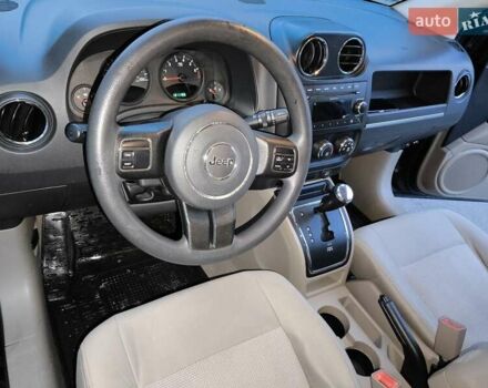 Чорний Джип Compass, об'ємом двигуна 2.36 л та пробігом 196 тис. км за 9300 $, фото 8 на Automoto.ua