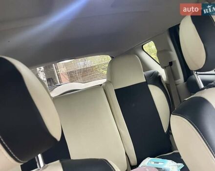 Черный Джип Компас, объемом двигателя 2.36 л и пробегом 311 тыс. км за 9670 $, фото 2 на Automoto.ua