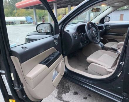 Чорний Джип Compass, об'ємом двигуна 2.4 л та пробігом 196 тис. км за 9300 $, фото 10 на Automoto.ua