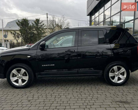 Чорний Джип Compass, об'ємом двигуна 2.14 л та пробігом 185 тис. км за 10900 $, фото 3 на Automoto.ua