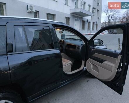 Чорний Джип Compass, об'ємом двигуна 2.36 л та пробігом 196 тис. км за 9300 $, фото 4 на Automoto.ua