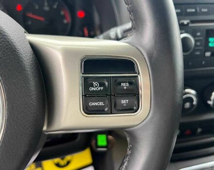 Черный Джип Компас, объемом двигателя 2.2 л и пробегом 185 тыс. км за 10900 $, фото 18 на Automoto.ua