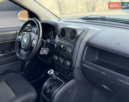 Чорний Джип Compass, об'ємом двигуна 2.36 л та пробігом 175 тис. км за 8650 $, фото 33 на Automoto.ua