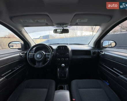 Чорний Джип Compass, об'ємом двигуна 2.36 л та пробігом 175 тис. км за 8650 $, фото 38 на Automoto.ua