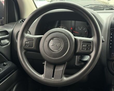 Черный Джип Компас, объемом двигателя 2 л и пробегом 152 тыс. км за 9900 $, фото 13 на Automoto.ua