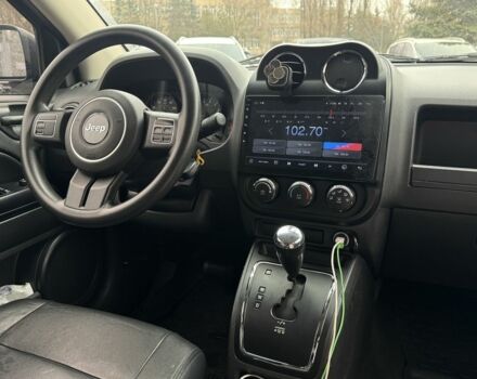 Черный Джип Компас, объемом двигателя 2 л и пробегом 152 тыс. км за 9900 $, фото 8 на Automoto.ua