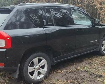 Черный Джип Компас, объемом двигателя 2.36 л и пробегом 198 тыс. км за 8700 $, фото 2 на Automoto.ua