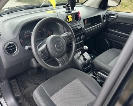 Джип Компас 2012 в Мироновке на Automoto.ua Черный Джип Компас, объемом двигателя 2.4 л и пробегом 240 тыс. км за 8500 $, фото 12 на Automoto.ua