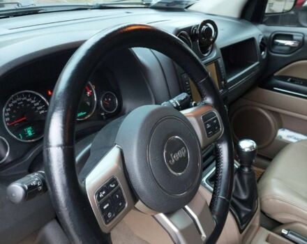 Чорний Джип Compass, об'ємом двигуна 2.2 л та пробігом 270 тис. км за 9700 $, фото 7 на Automoto.ua