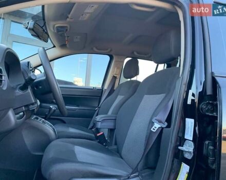 Чорний Джип Compass, об'ємом двигуна 2.36 л та пробігом 145 тис. км за 11690 $, фото 8 на Automoto.ua