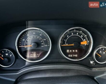 Черный Джип Компас, объемом двигателя 2.36 л и пробегом 266 тыс. км за 10990 $, фото 19 на Automoto.ua