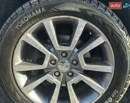 Черный Джип Компас, объемом двигателя 2.4 л и пробегом 176 тыс. км за 9400 $, фото 12 на Automoto.ua