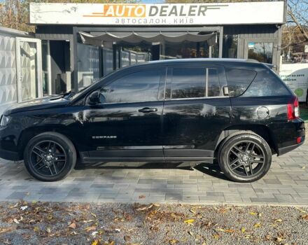 Черный Джип Компас, объемом двигателя 2.4 л и пробегом 266 тыс. км за 10990 $, фото 3 на Automoto.ua