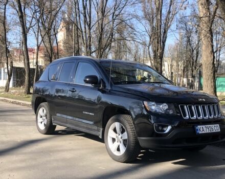 Черный Джип Компас, объемом двигателя 2.4 л и пробегом 1 тыс. км за 8300 $, фото 5 на Automoto.ua