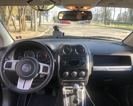 Черный Джип Компас, объемом двигателя 2.4 л и пробегом 1 тыс. км за 8300 $, фото 9 на Automoto.ua