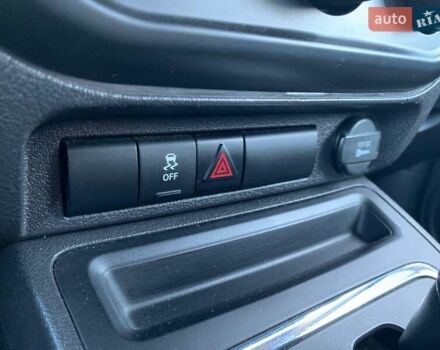 Чорний Джип Compass, об'ємом двигуна 2.36 л та пробігом 145 тис. км за 11690 $, фото 17 на Automoto.ua